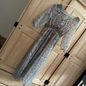 M- NWT Boho Beach Maxi Dress Semi Sheer Colorful Design Coverup Dress V-Neck